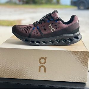 On Running Men’s shoes - Cloudsurfer size 10.5